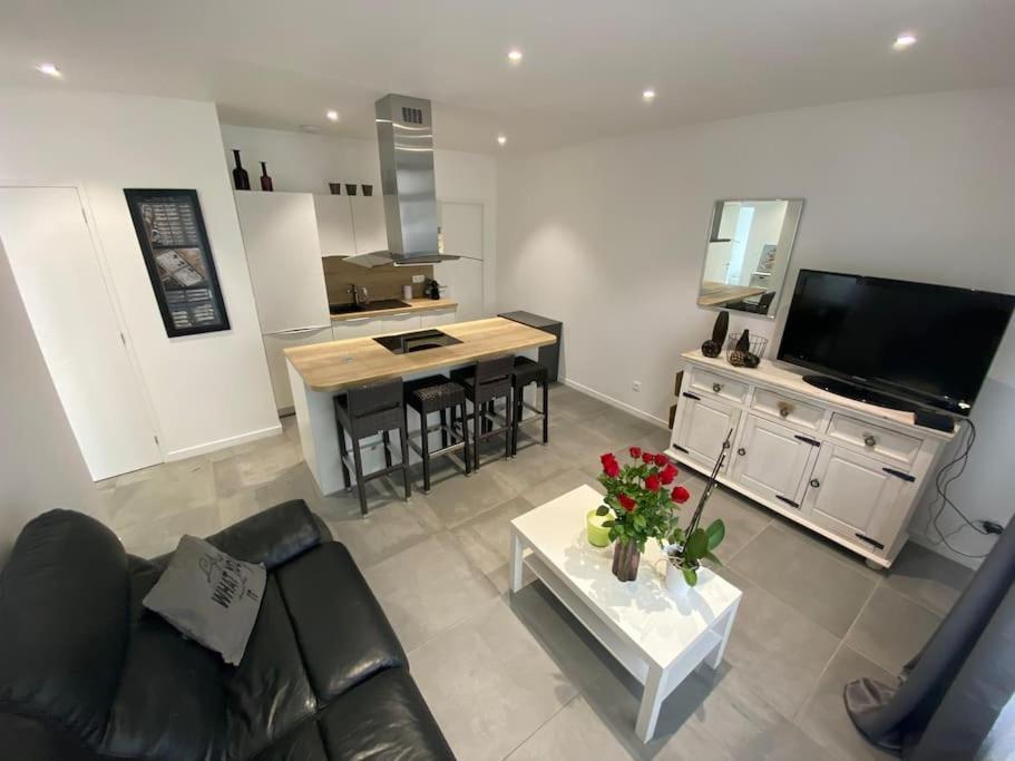 Appartement Rdc Proche Gare Et Port *